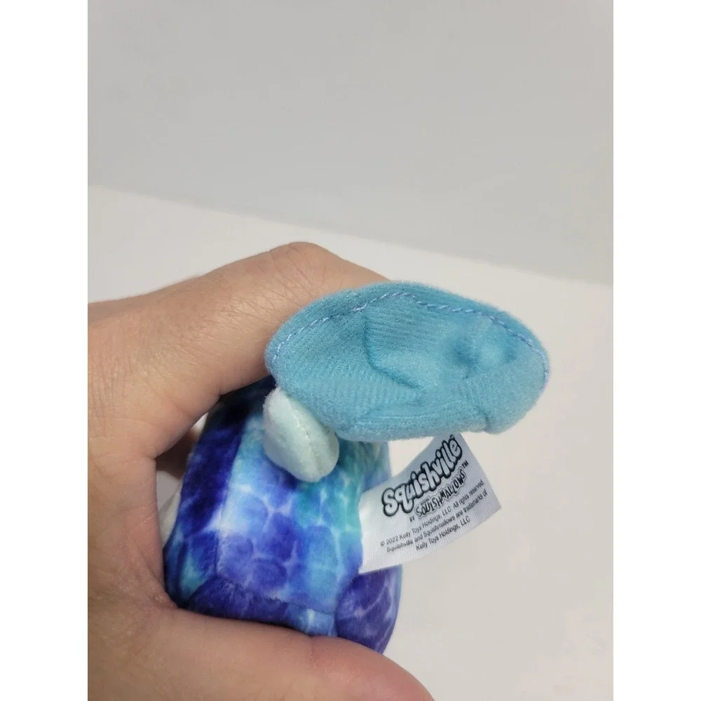Squishville by Squishmallows Blue‎ Tie Dye Plush Car Mystery Accessory Series 9